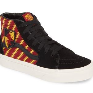 Harry Potter Gryffindor Sk8-Hi Zip Vans